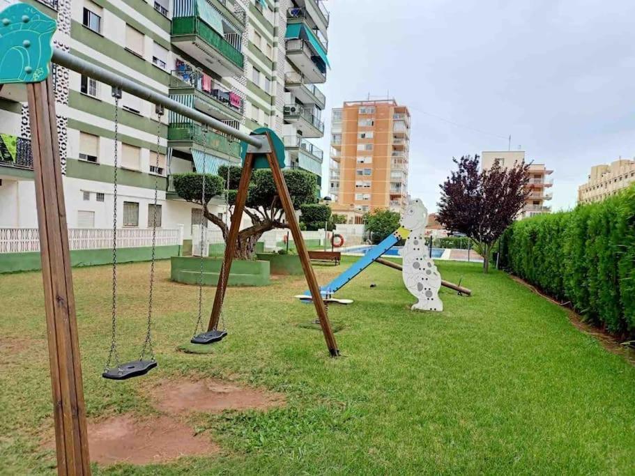 Апартаменти Apartamento En Benicasim Con Piscina Бенікасім Екстер'єр фото