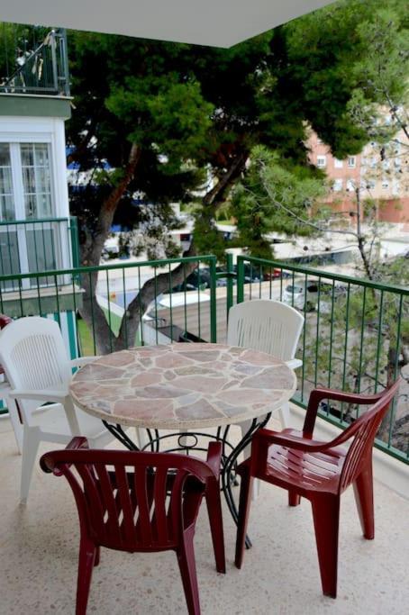 Апартаменти Apartamento En Benicasim Con Piscina Бенікасім Екстер'єр фото